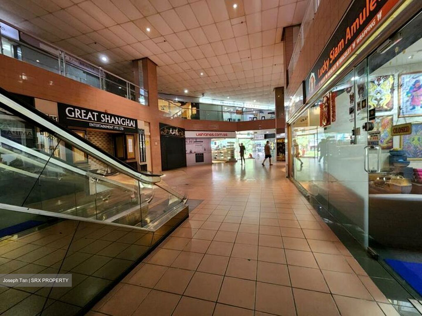 Multi Storey Car Park (D12), Retail #519328011
